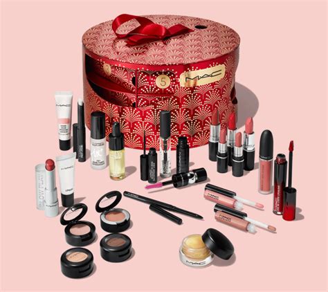 Makeup Sets: Lipstick Sets, Advent Calendar & more — YSL